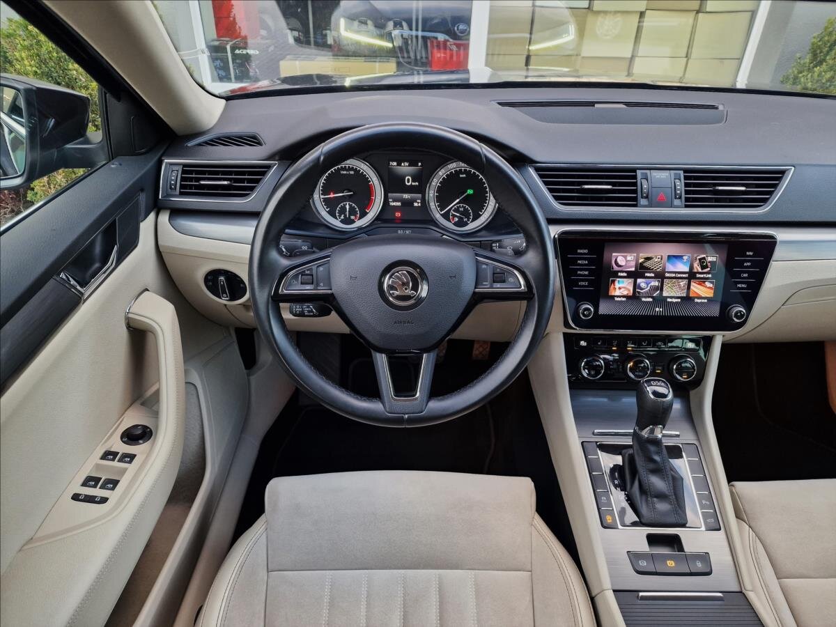 Škoda Superb Liftback 1,5 l 110 kw