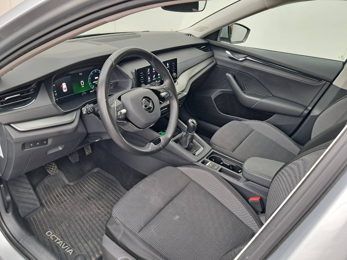 Škoda Octavia Liftback 2,0 l 85 kw