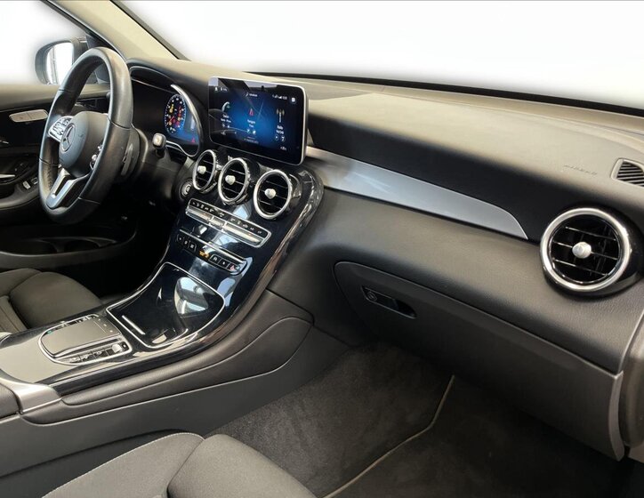 Mercedes-Benz GLC 14