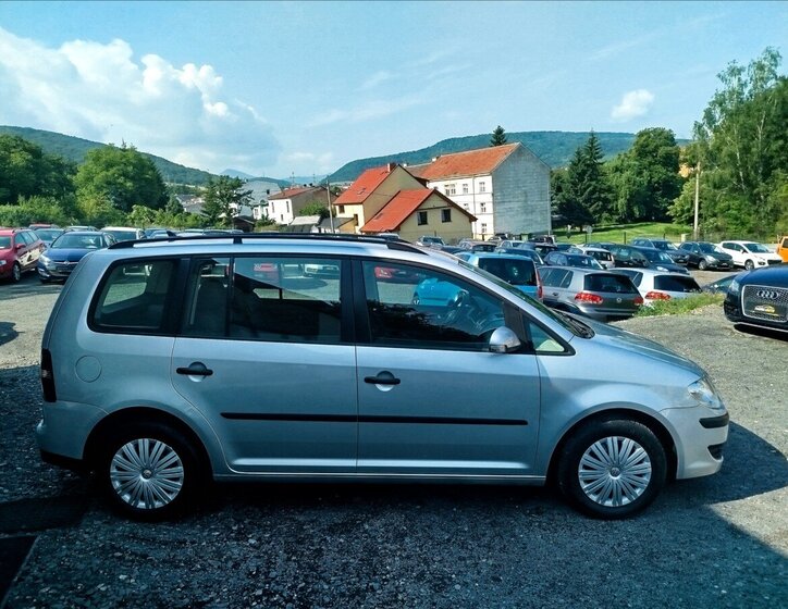 Volkswagen Touran MPV 1,9 l 77 kw