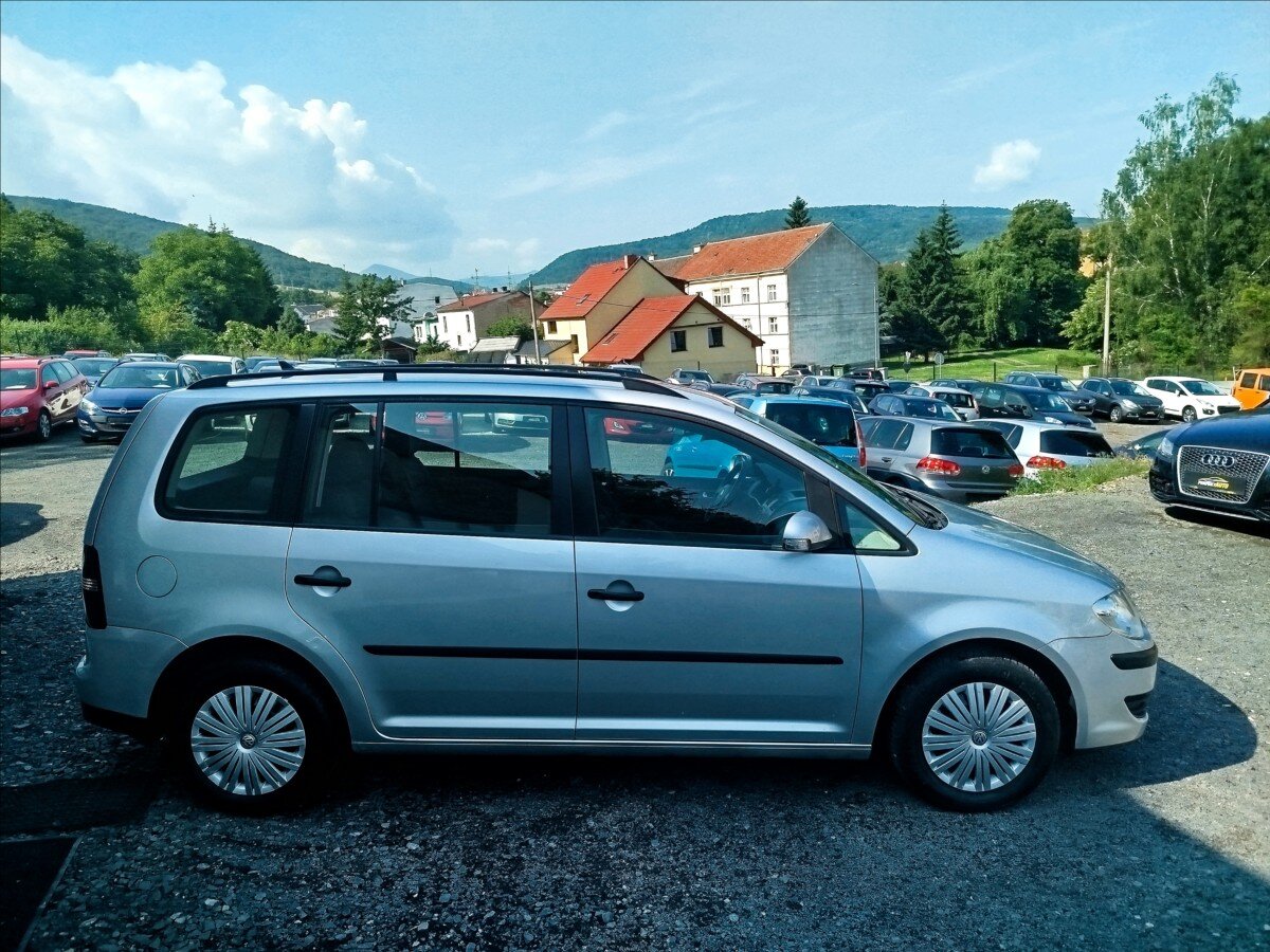 Volkswagen Touran MPV 1,9 l 77 kw