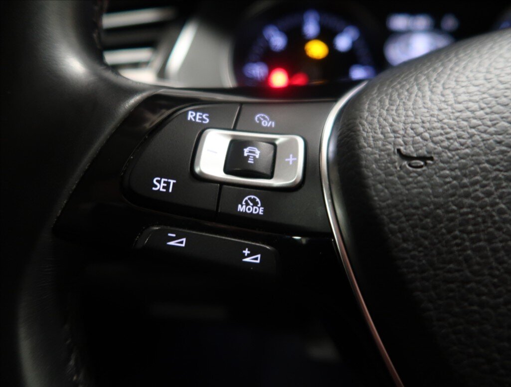 Volkswagen Passat Kombi 2,0 l 140 kw