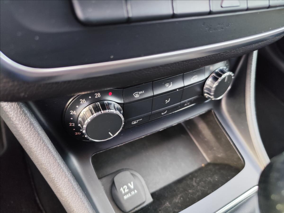Mercedes-Benz CLA Sedan / Limuzína 1,6 l 115 kw