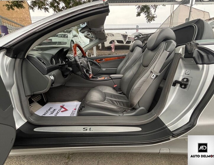 Mercedes-Benz SL 54