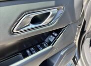 Land Rover Range Rover Velar 12