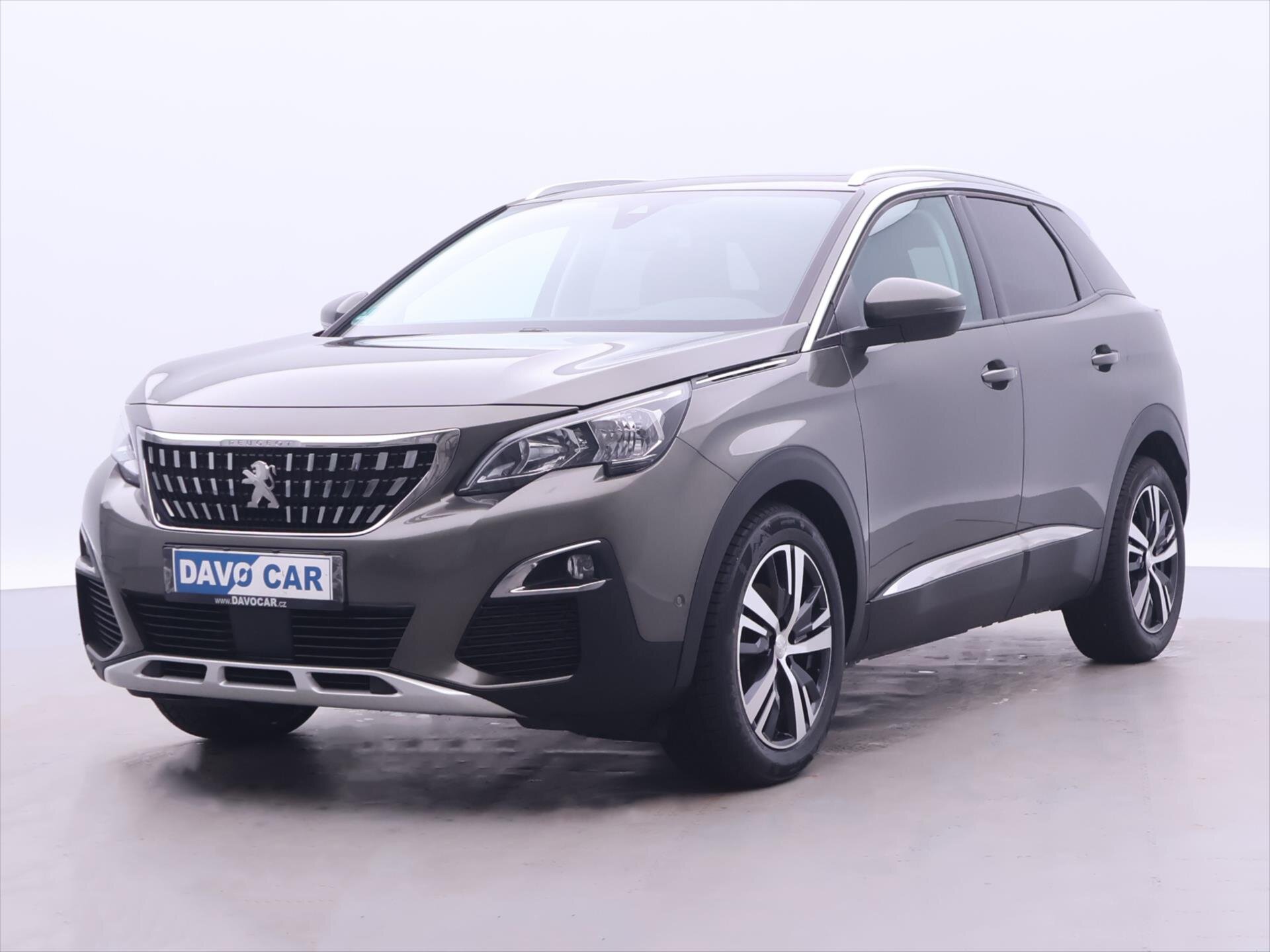 Peugeot 3008 SUV / Terénní 1,2 l 96 kw