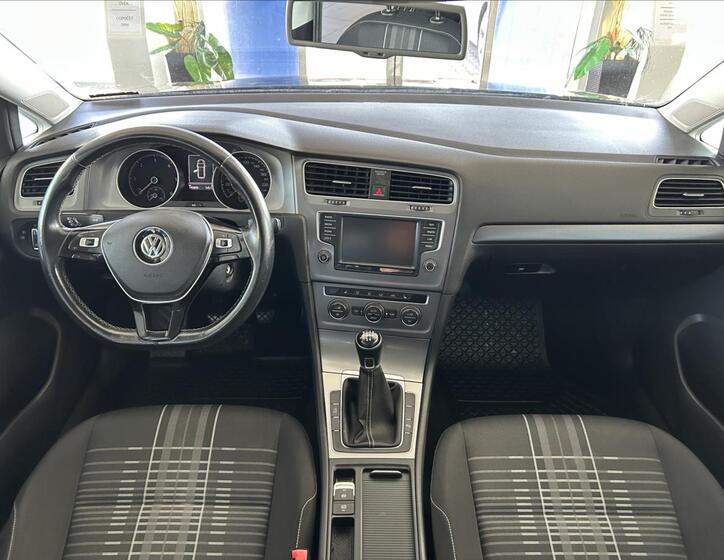 Volkswagen Golf 8