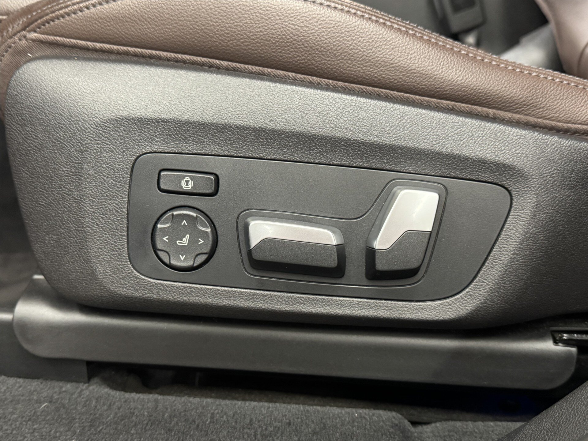 BMW X3 SUV / Terénní 3,0 l 260 kw