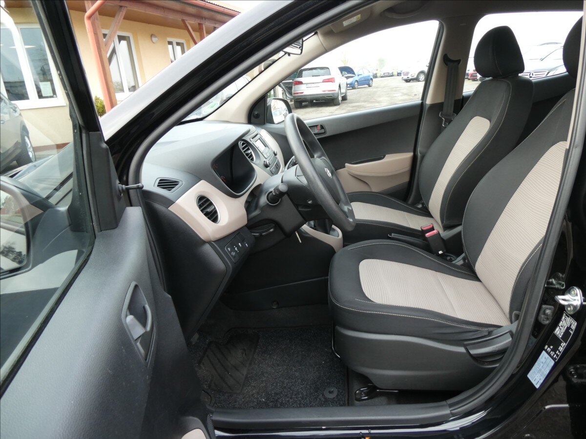 Hyundai i10 Hatchback 998,0 49 kw