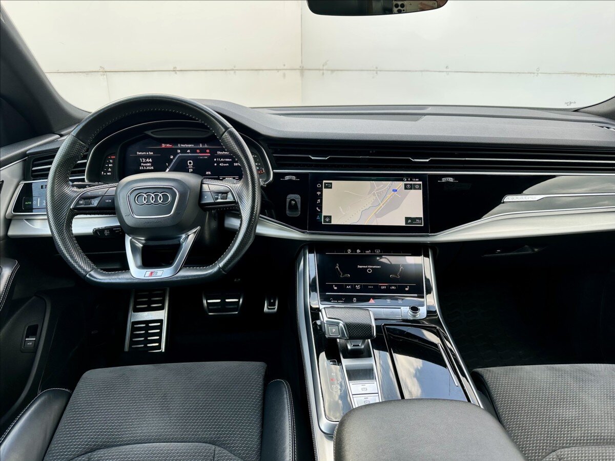 Audi SQ8 SUV / Terénní 4,0 l 320 kw