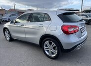 Mercedes-Benz GLA 7