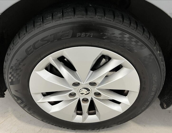 Škoda Octavia Kombi 2,0 l 110 kw