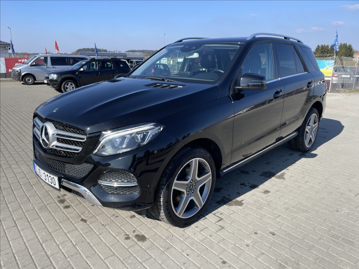 Mercedes-Benz GLE SUV / Terénní 3,0 l 190 kw
