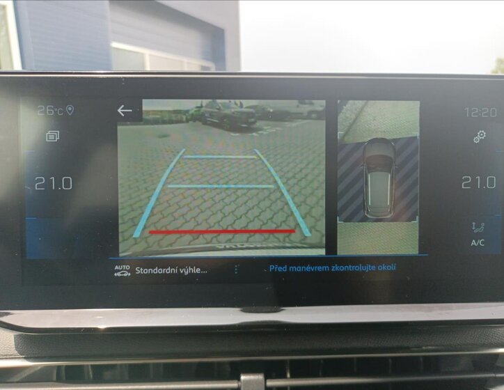 Peugeot 3008 SUV 1,5 l 96 kw