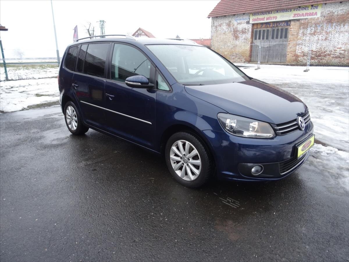 Volkswagen Touran MPV 1,2 l 77 kw