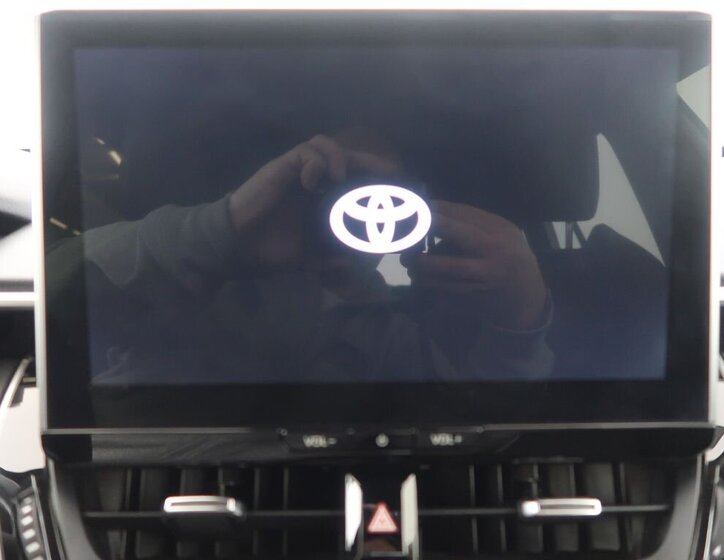 Toyota Corolla Cross Hatchback 2,0 l 112 kw