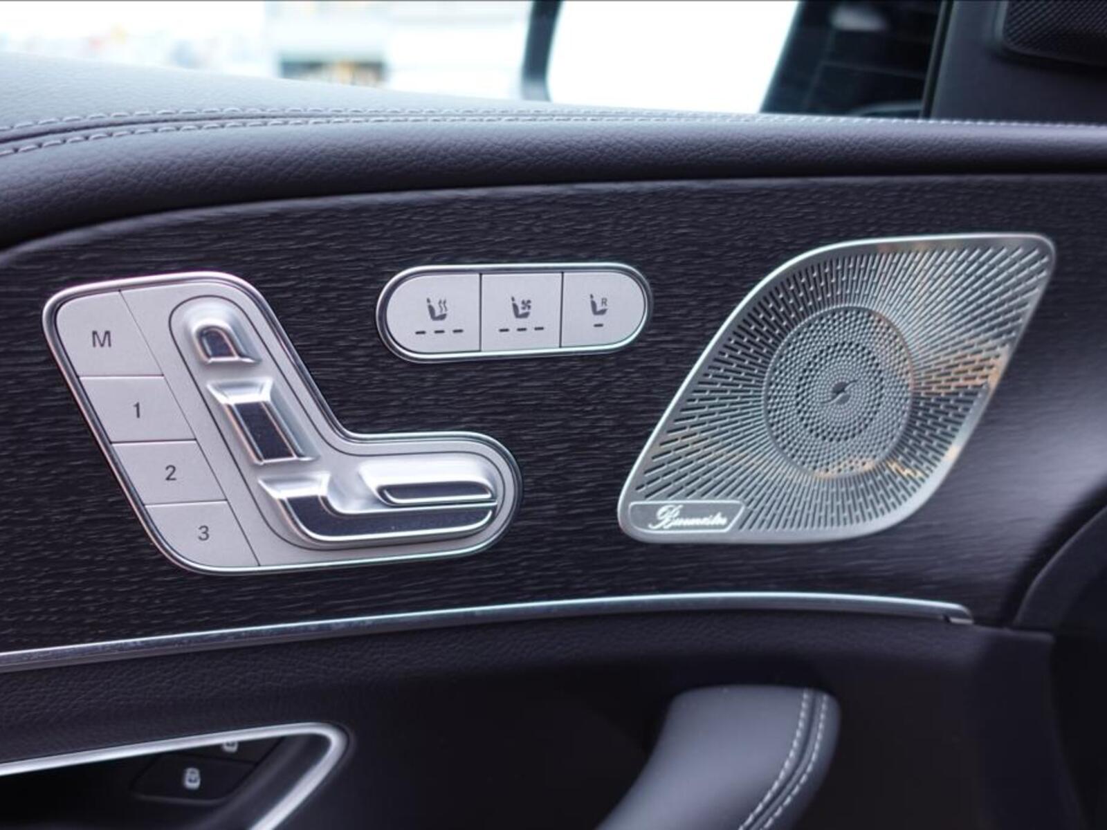 Mercedes-Benz GLE 18