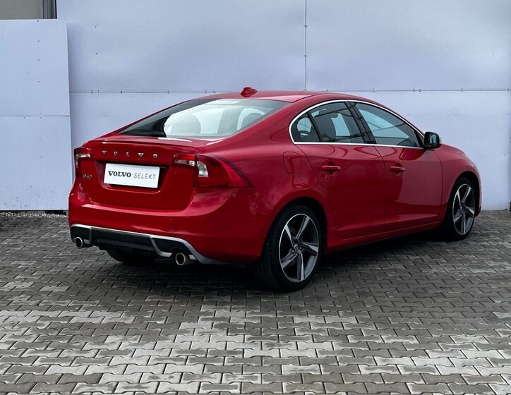 Volvo S60 Sedan 0,0 120 kw