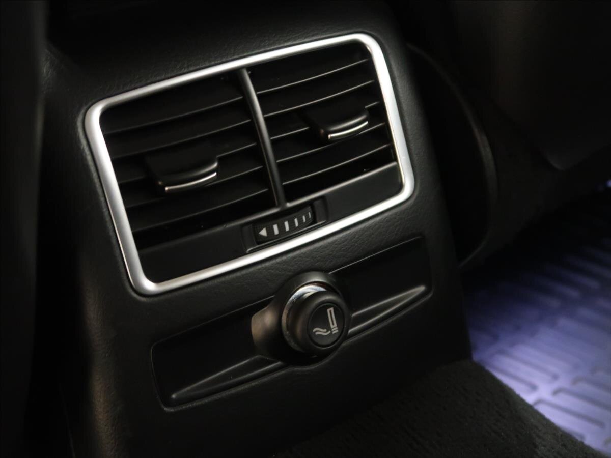 Audi A6 Kombi 2,7 l 140 kw