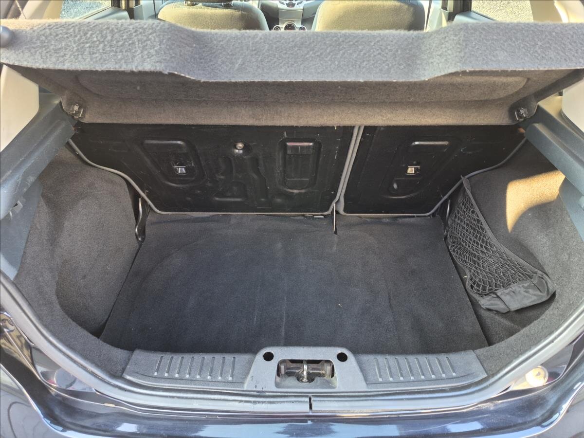 Ford Fiesta Hatchback 1,6 l 70 kw