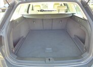 Volkswagen Passat Kombi 1,6 l 88 kw