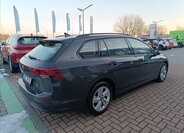 Volkswagen Golf Kombi 1,5 l 96 kw