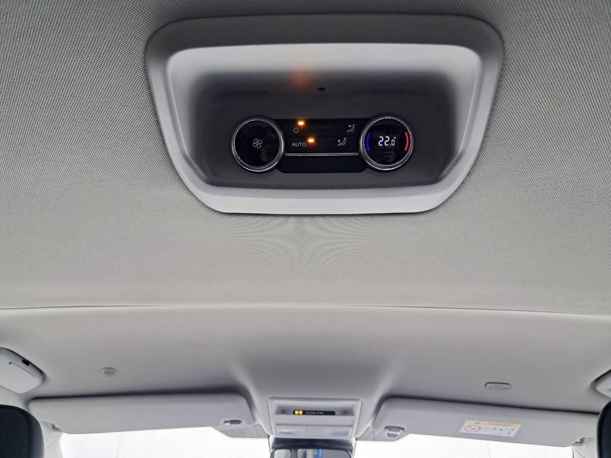 Volkswagen Caravelle Kombi 2,0 l 125 kw