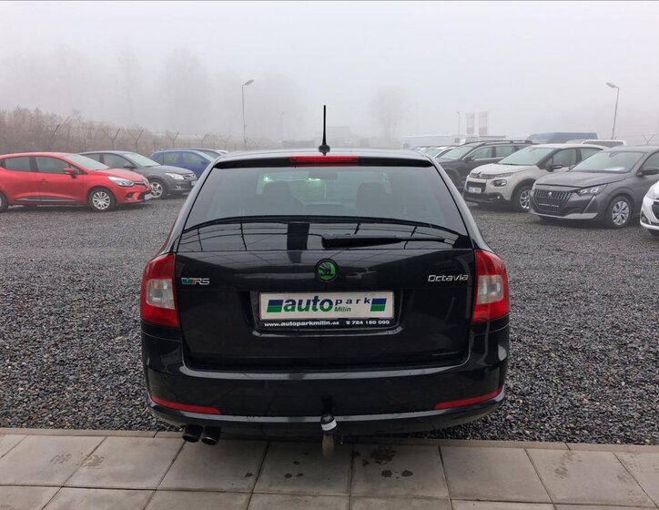 Škoda Octavia Kombi 2,0 l 125 kw