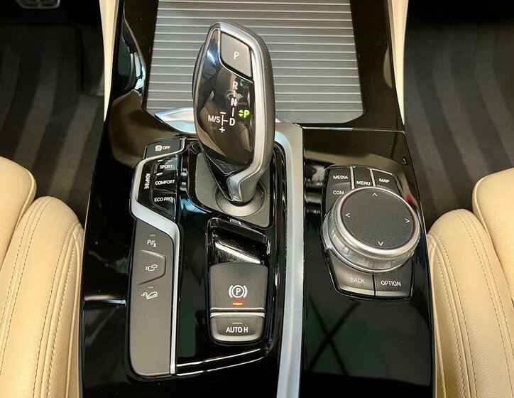 BMW X3 SUV 3,0 l 210 kw