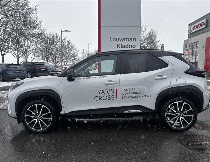 Toyota Yaris Cross 3