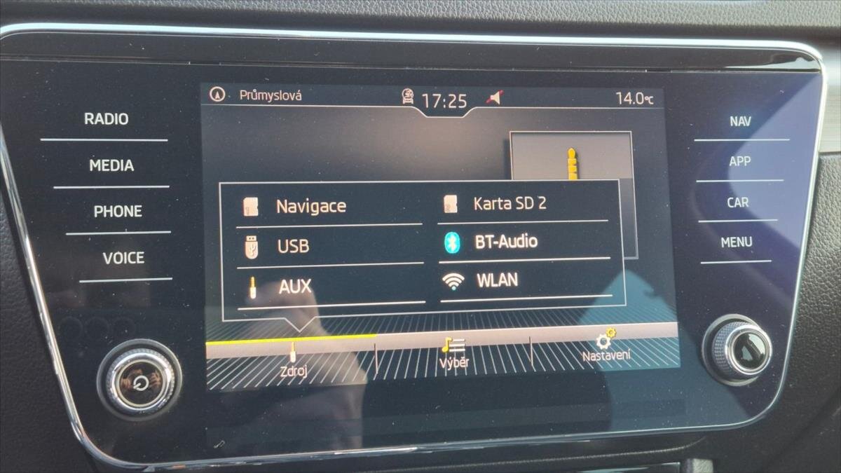 Škoda Superb Kombi 2,0 l 110 kw