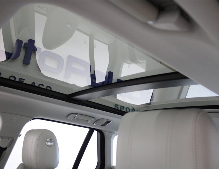 Land Rover Range Rover SUV / Terénní 3,0 l 190 kw