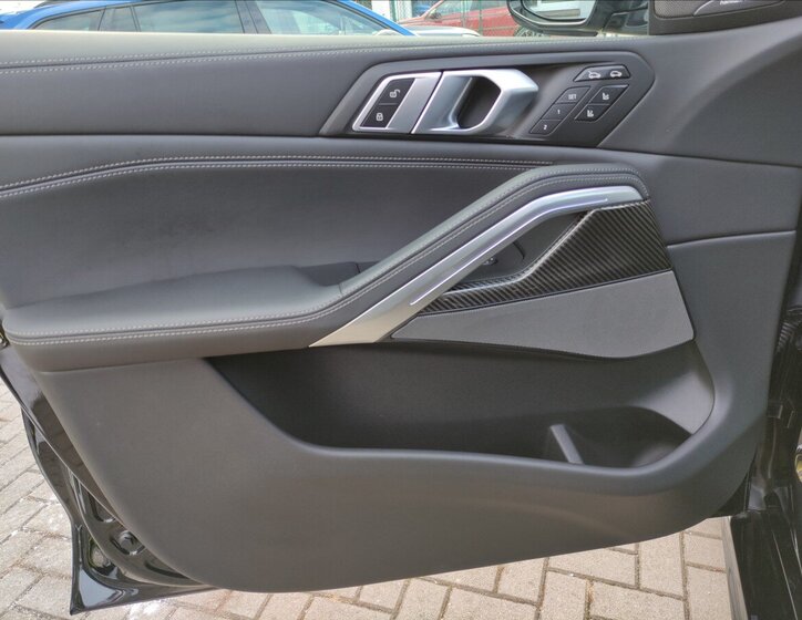 BMW X6 SUV / Terénní 3,0 l 250 kw