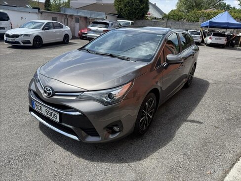 Toyota Avensis Kombi 1,8 l 108 kw