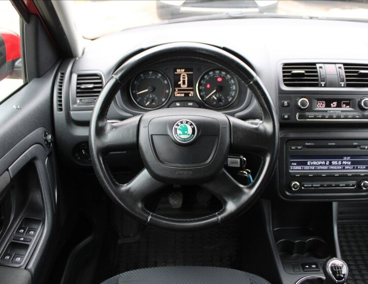 Škoda Roomster MPV 1,2 l 63 kw