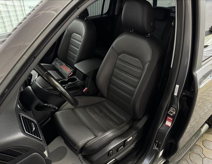 Volkswagen Amarok 28