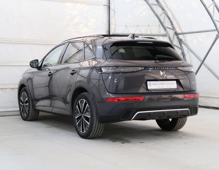 DS Automobiles DS7 Crossback 8