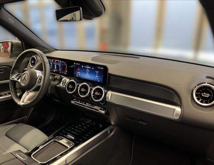 Mercedes-Benz GLB SUV / Terénní 2,0 l 85 kw