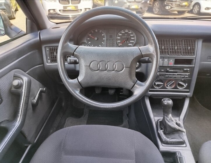 Audi 80 Sedan / Limuzína 2,0 l 66 kw
