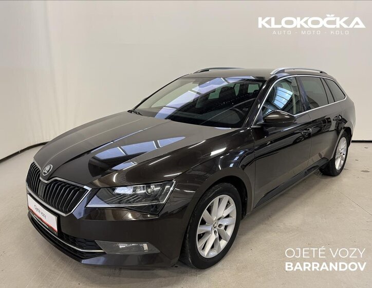 Škoda Superb Kombi 1,6 l 88 kw