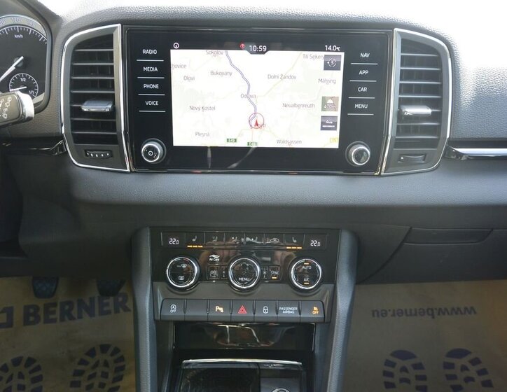 Škoda Karoq SUV / Terénní 2,0 l 110 kw