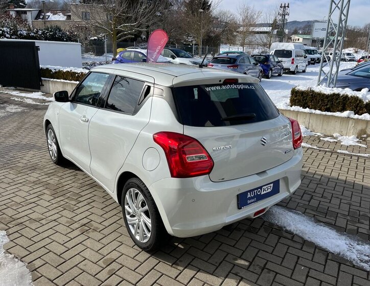 Suzuki Swift Hatchback 1,2 l 61 kw