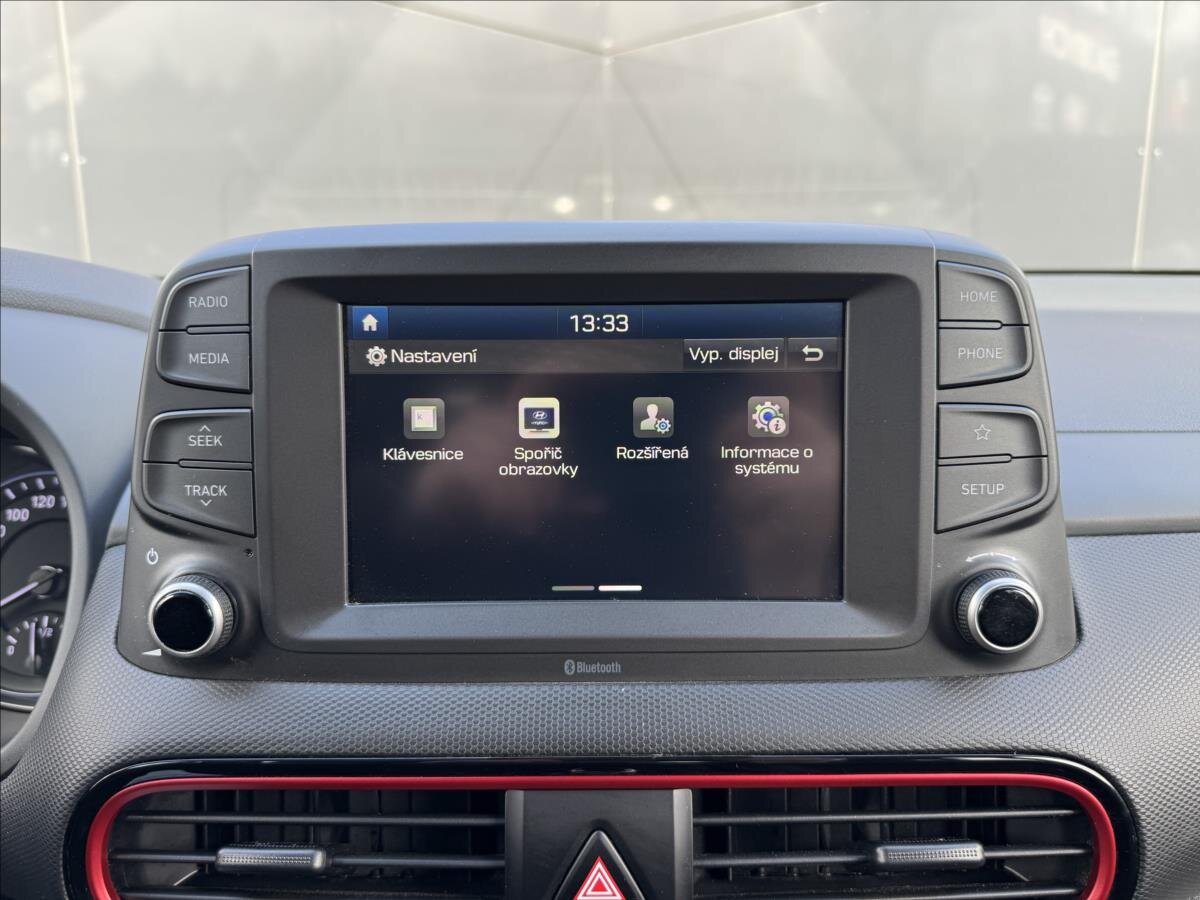 Hyundai Kona SUV / Terénní 1,6 l 130 kw