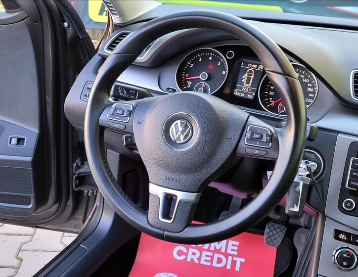 Volkswagen Passat 34