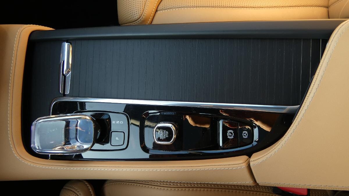 Volvo XC90 SUV / Terénní 2,0 l 173 kw