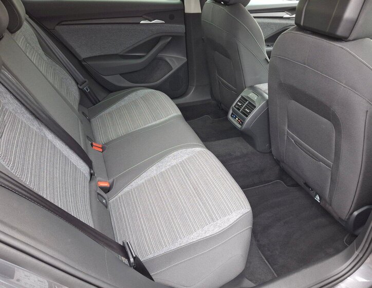 Škoda Superb Kombi 2,0 l 142 kw