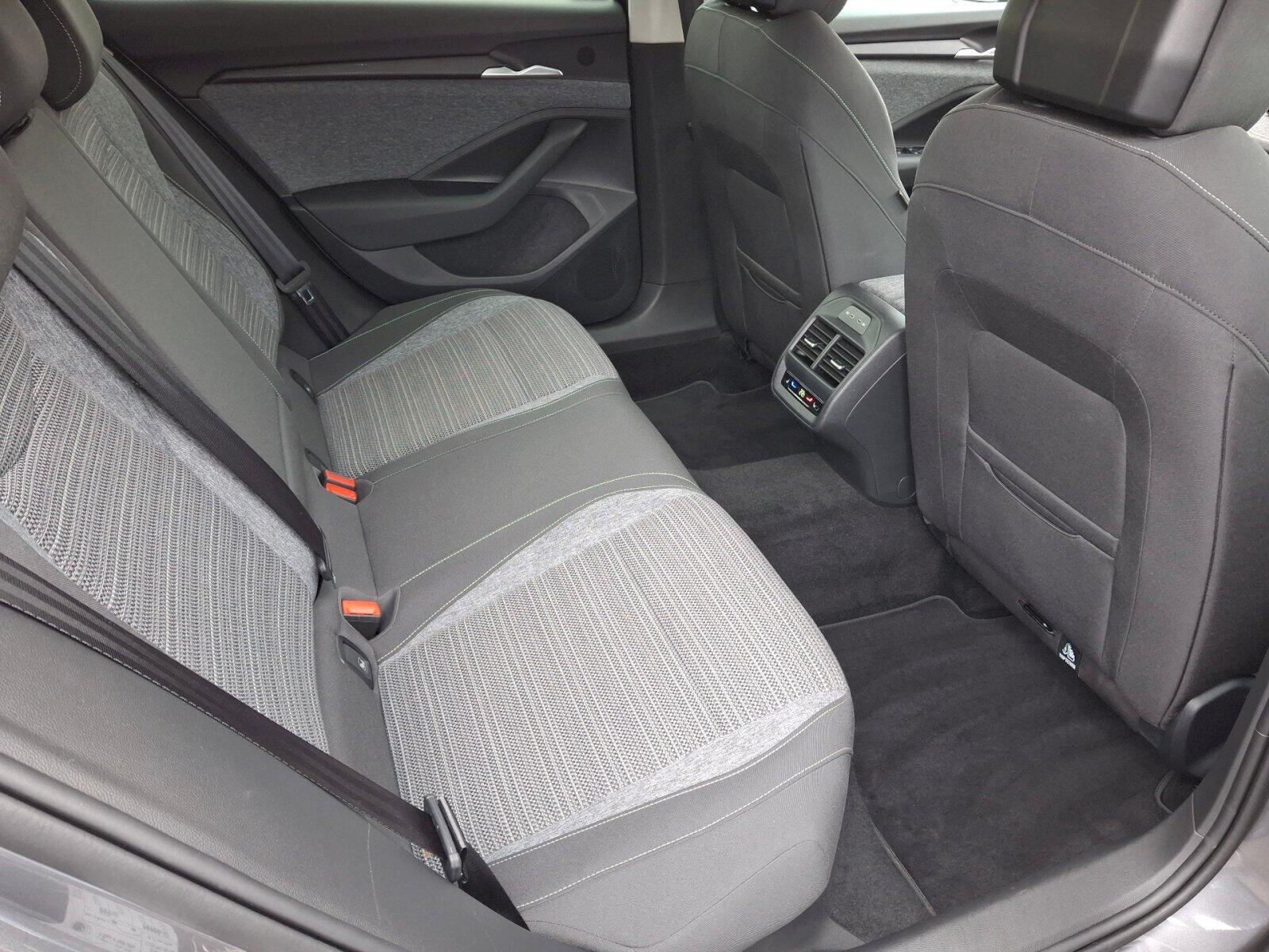 Škoda Superb Kombi 2,0 l 142 kw