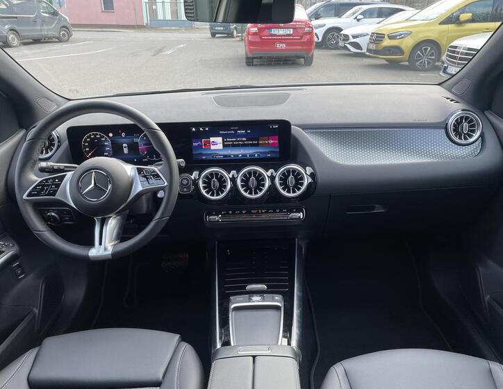 Mercedes-Benz Třídy B 16