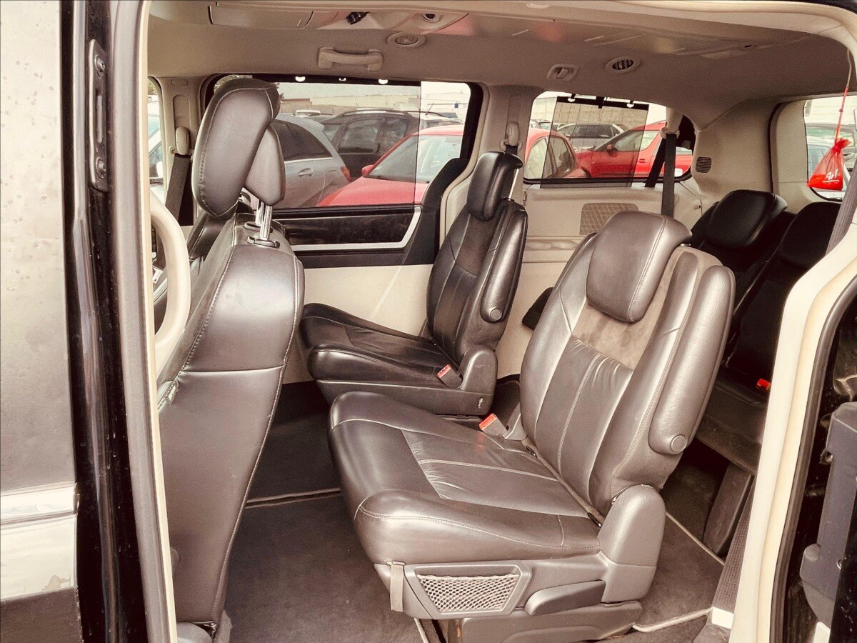 Chrysler Grand Voyager MPV 2,8 l 120 kw