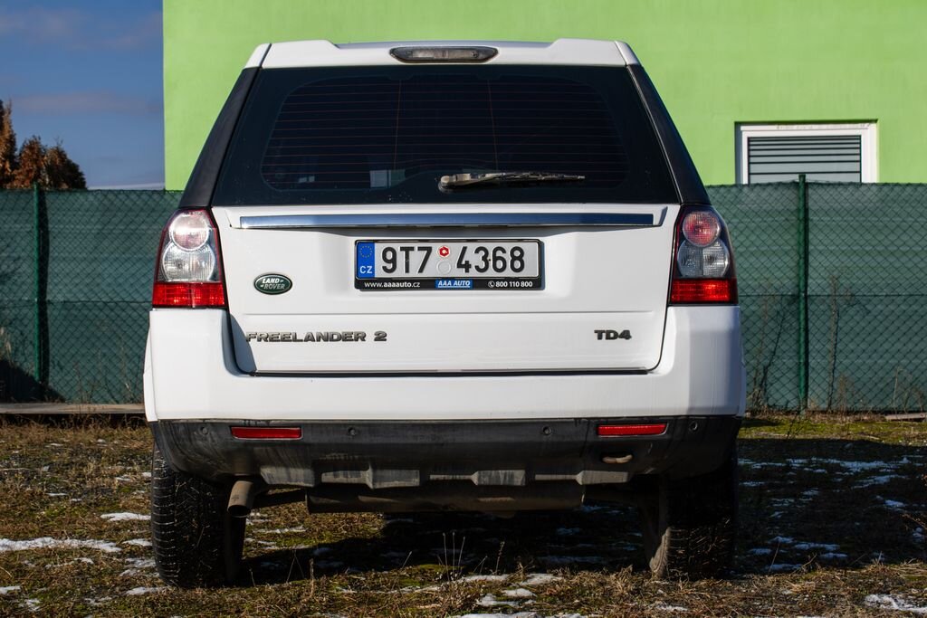 Land Rover Freelander SUV 2,2 l 110 kw